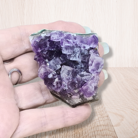 Améthyste brute d'Uruguay (MB426-9) - ENAE Minéraux