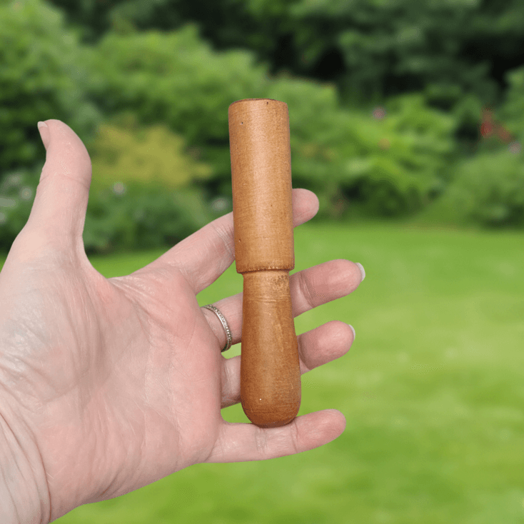 Bol chantant, maillet et coussin