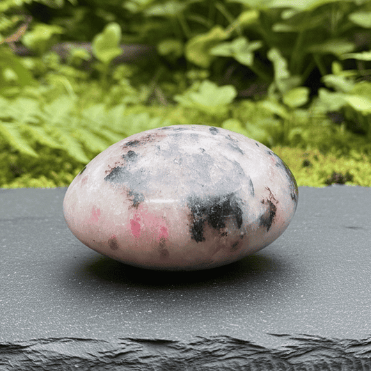Galet en Rhodonite 139g [PRGFL584 - 7)
