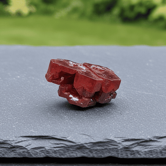 Cristaux de Vanadinite bruts 32g (MB413 - 10)