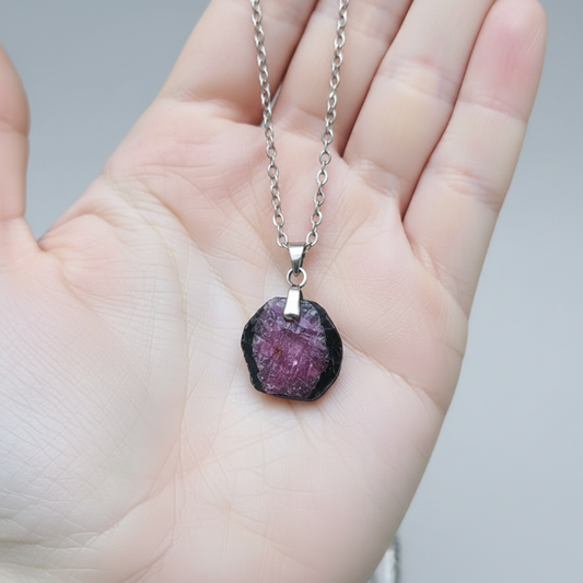 Pendentif en Rubis et Schiste (PE2021 - 6)