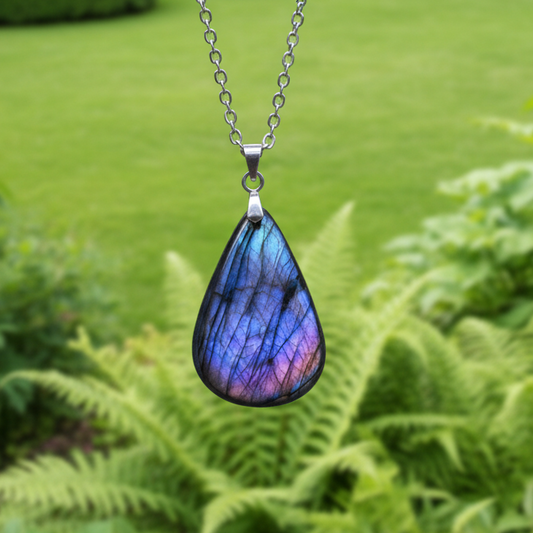 Pendentif en Labradorite violette (PE2149)