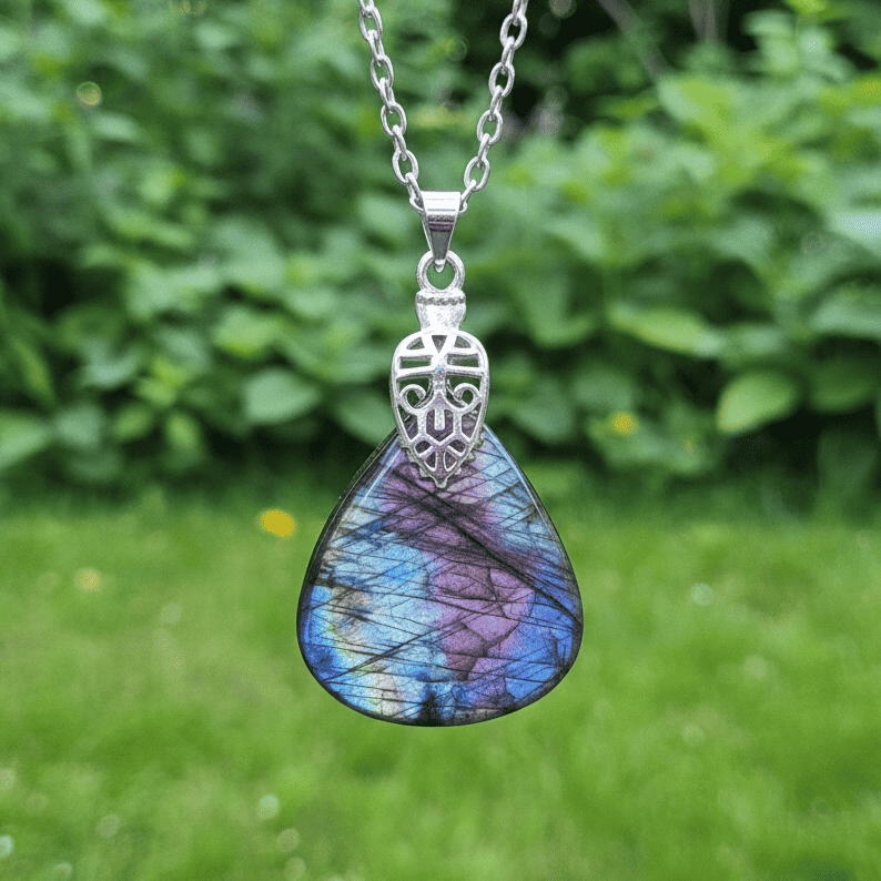 Pendentif en Labradorite multicolore (PE2150)