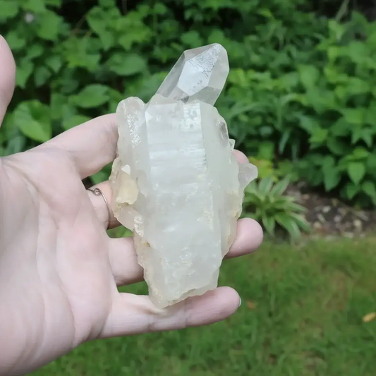 Amas de pointes de Cristal de Roche 196g (MB433 - 12)