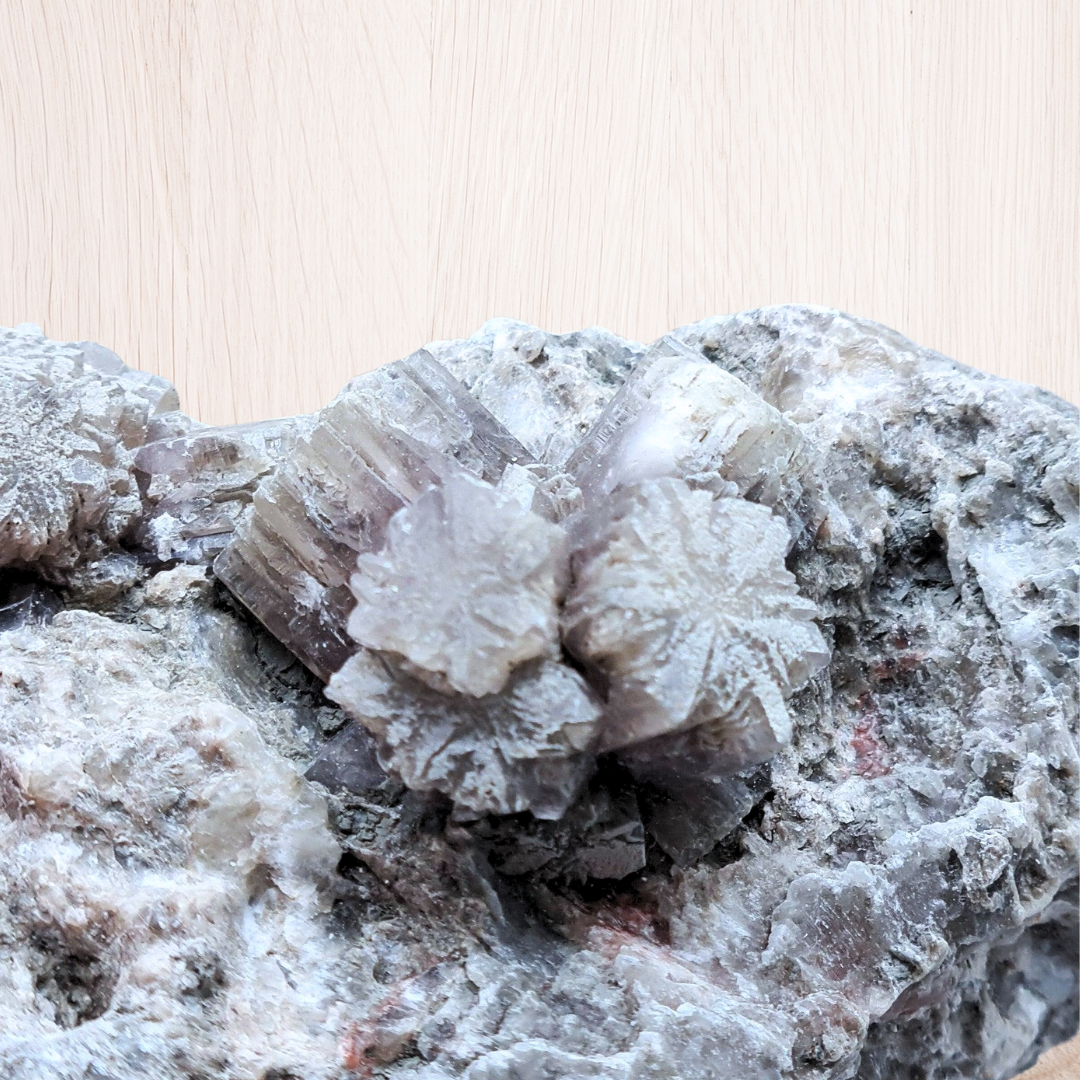 Aragonite violette brute (MB180-1)