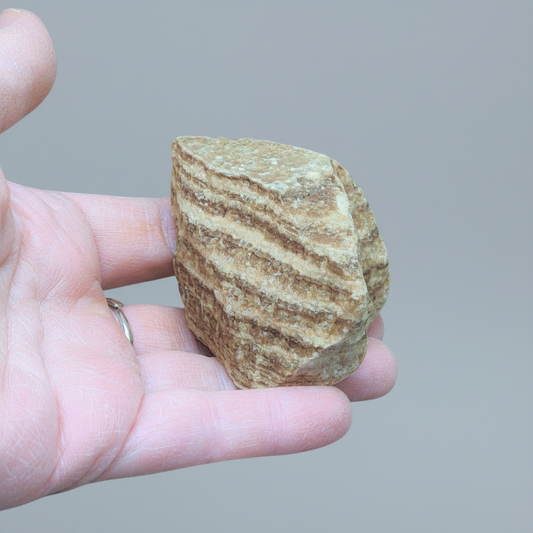 Aragonite brute zonée 113g (MB198)