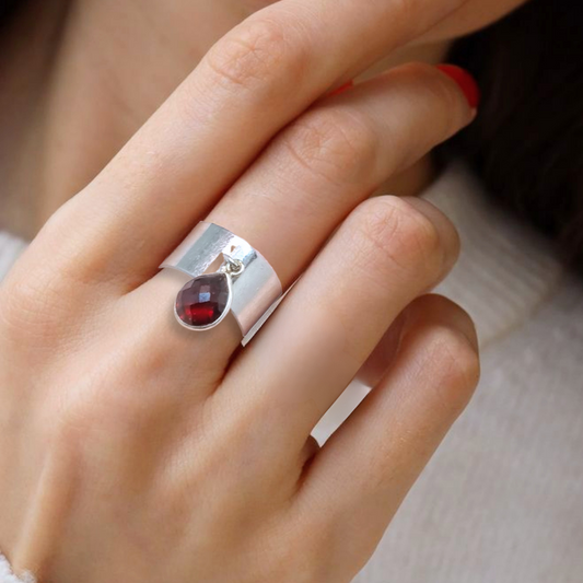 Bague réglable et Grenat facetté (BAGA61)