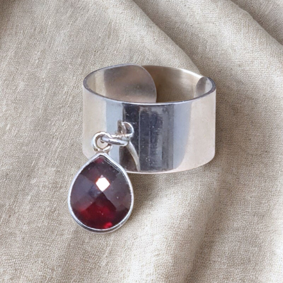 Bague réglable et Grenat facetté (BAGA61)