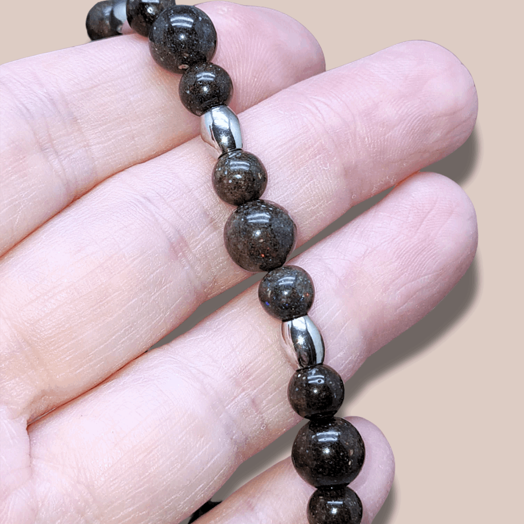 Bracelet en Opale noire du Honduras 6 et 8mm