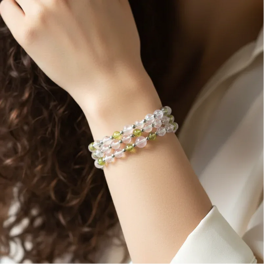 Bracelet triple tour et collier en Cristal de Roche et Péridot (COLBR23-56)