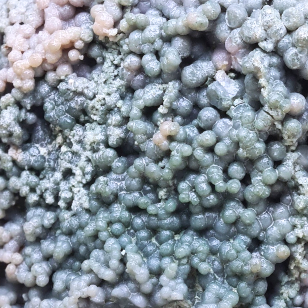 Calcédoine botryoïdale (ou grappe) brute 395g (MB128) - ENAE Minéraux