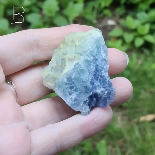 Calcite bleue brute au choix (MB556) - Morceau B 42g