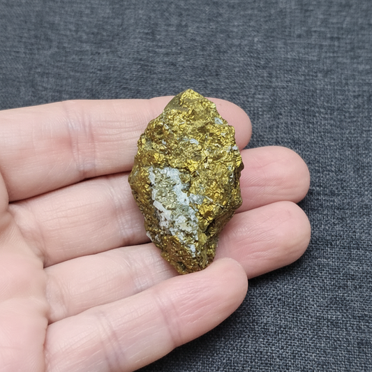 Chalcopyrite brute 27g (MB560)