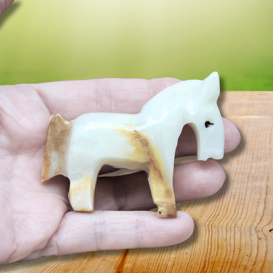 Cheval ou âne en Aragonite et Calcite 72g (PRGFL626)