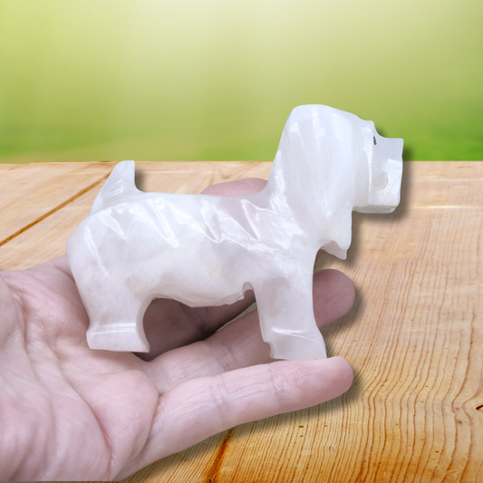 Chien en Calcite blanche 153g (PRGFL347-2)