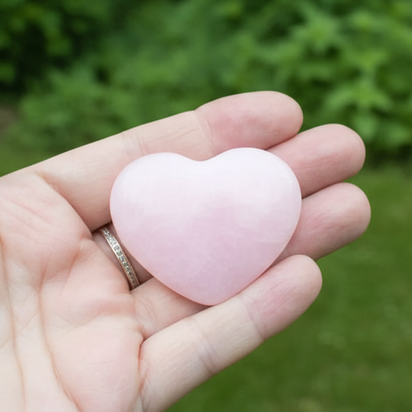 Cœur poli en Manganocalcite (PRGFL509)