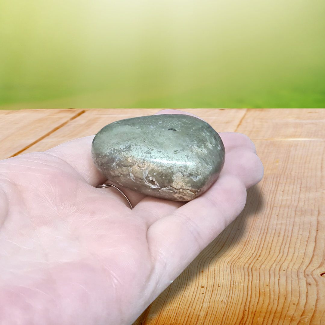 Cœur en Pyrite 94g (PRGFL661-2) - ENAE Minéraux