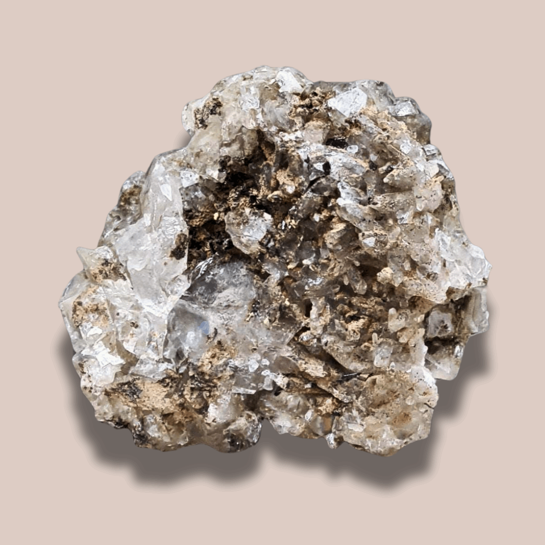 Datolite et petits cristaux de Calcite brute (MB448)