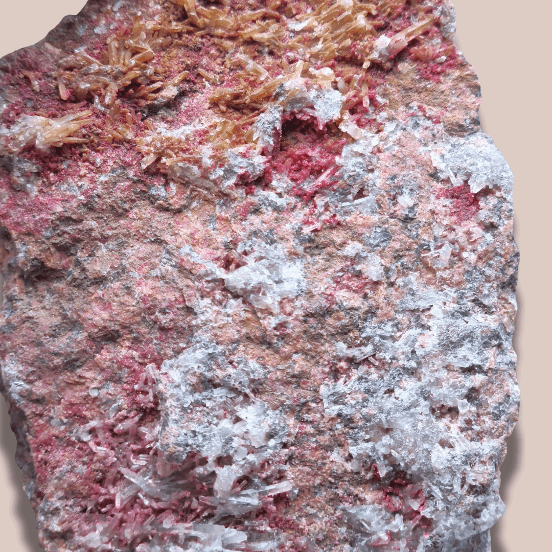 Erythrite et mini cristaux de Quartz brute (MB277-2)