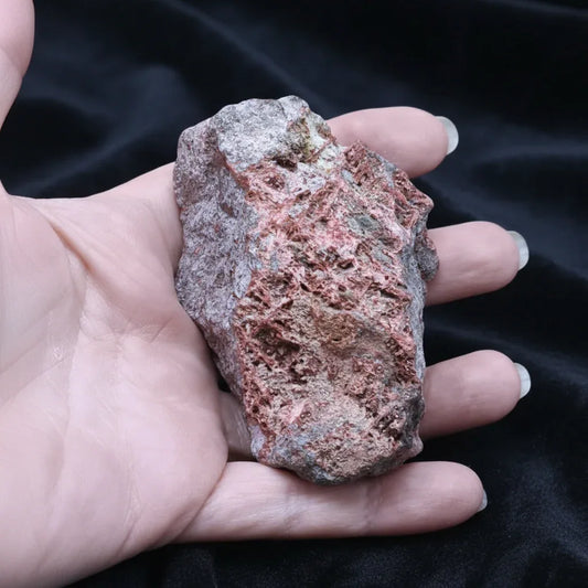 Erythrite sur Skuttérudite brute 358g (MB277-1)