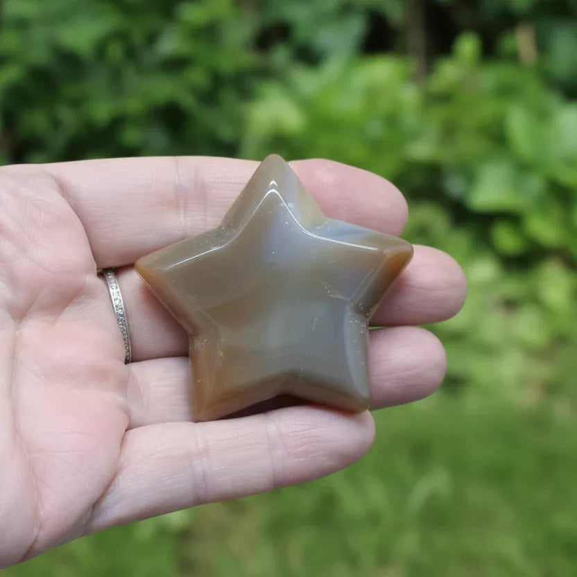 Etoile en Agate avec cristallisation 46g (PRGFL304-13)