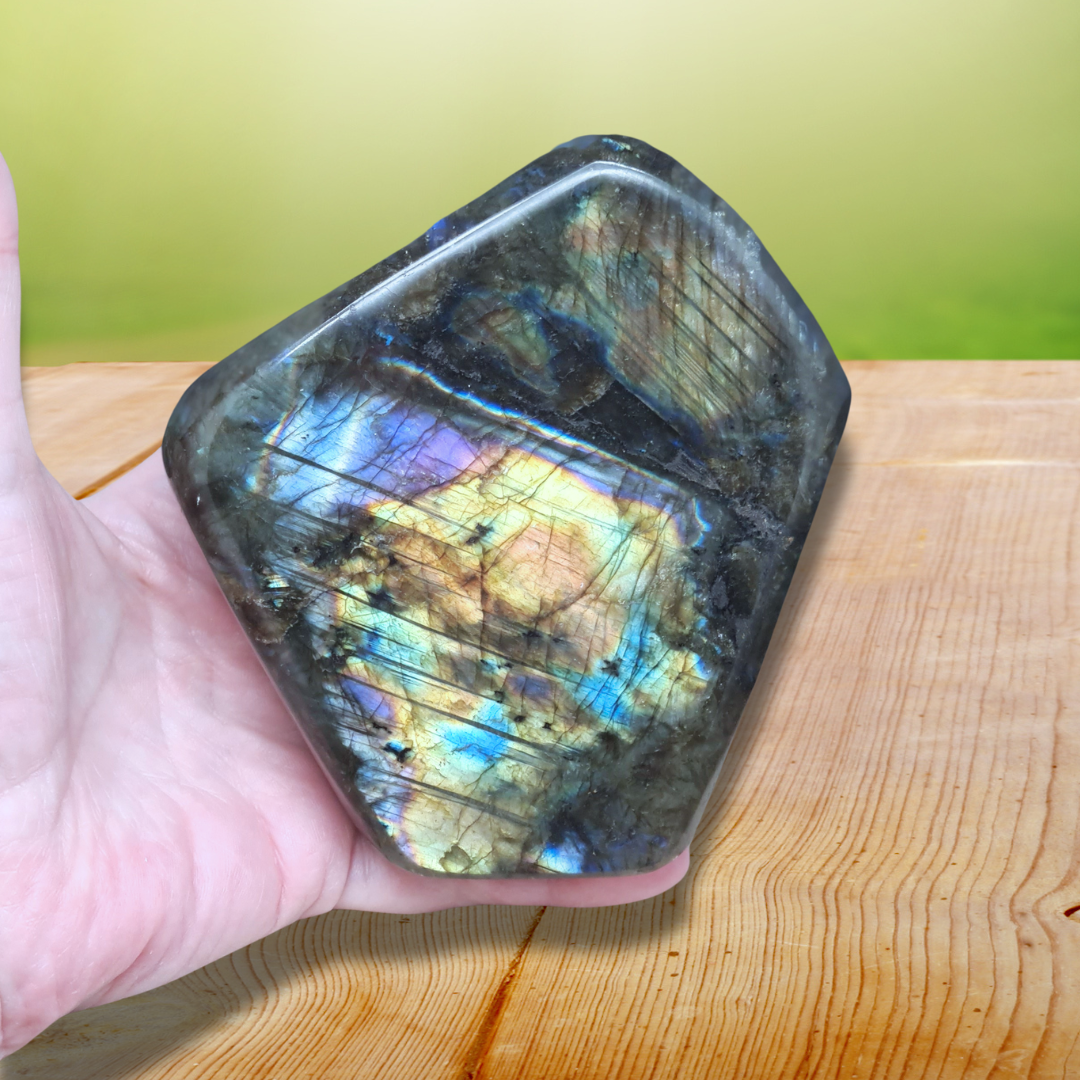 Forme Libre en Labradorite 939g (PRGFL527-4) - ENAE Minéraux