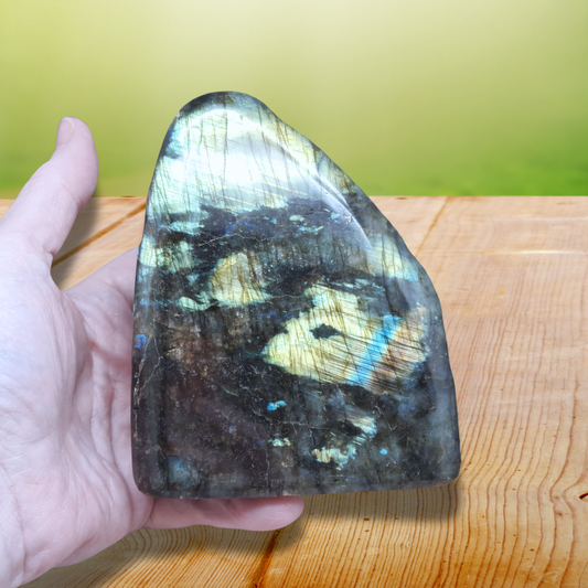 Forme Libre Labradorite 921g (PRGFL527-7) - ENAE Minéraux