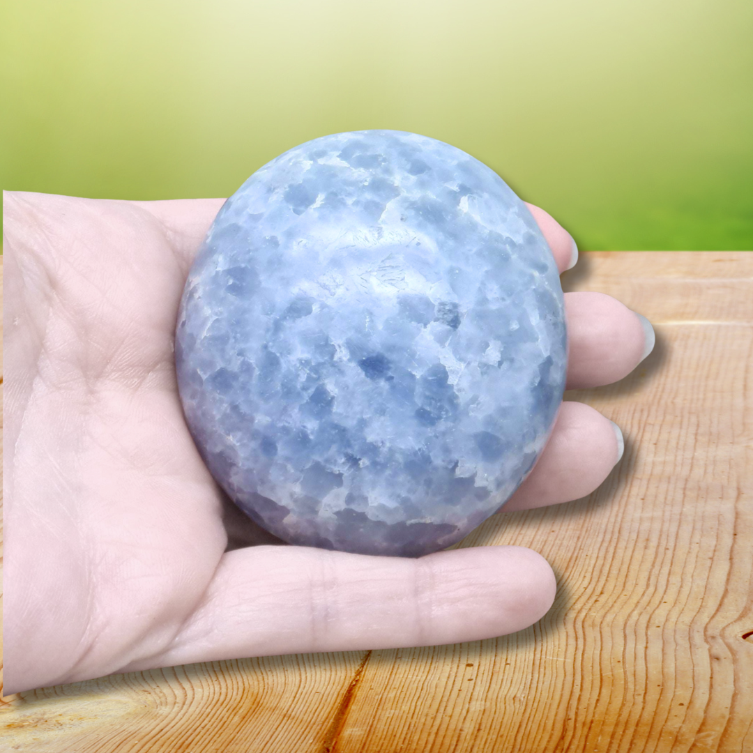 Galet en Calcite bleue (PRGFL529-3) - ENAE Minéraux