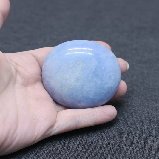 Galet en Calcite bleue 144g (PRGFL529-6)