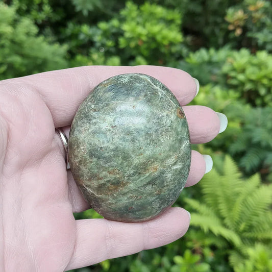 Galet en Chrysoprase 80g (PRGFL635-9)