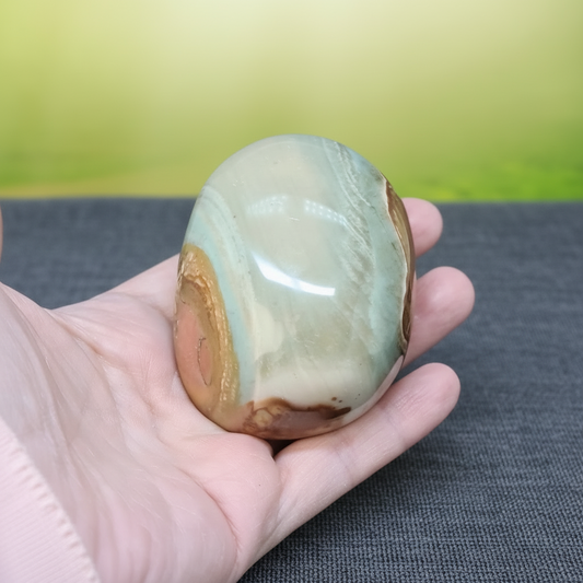 Galet poli en Jaspe Polychrome 234g (PRGFL359-13)