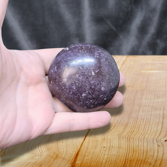 Galet en Lépidolite 143g (PRGFL715)