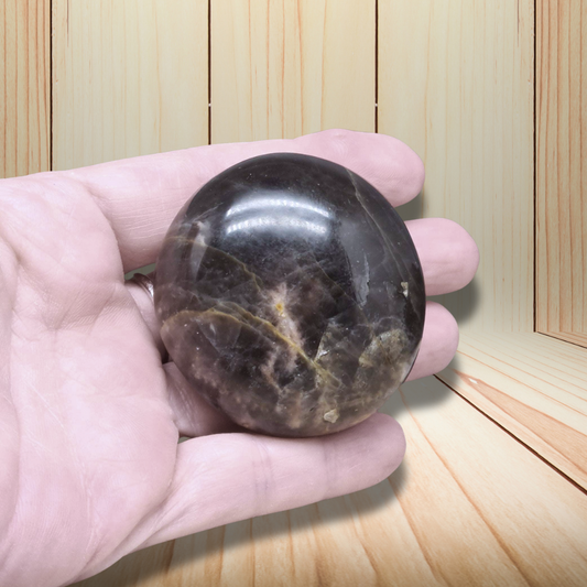 Galet en Pierre de Lune noire 114g (PRGFL608-6) - ENAE Minéraux