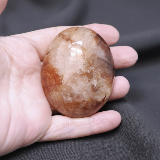 Galet en Quartz hématoïde 129g (PRGFL722)
