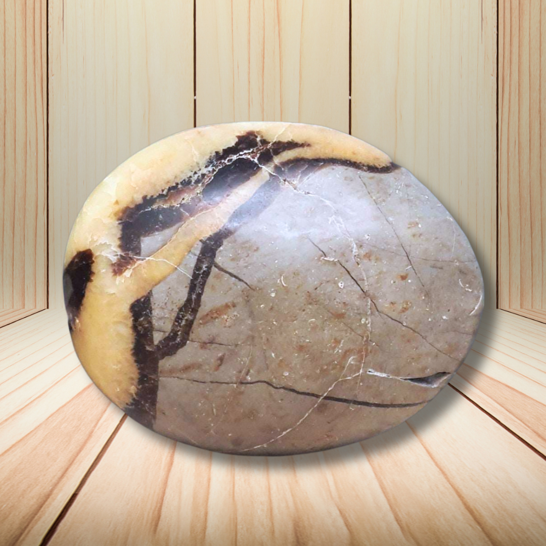 Galet poli en Septaria et Calcite jaune 64g (PRGFL325-4)
