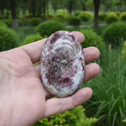 Galet en Quartz et Rubellite (Tourmaline rose) 126g (PRGFL526-1)