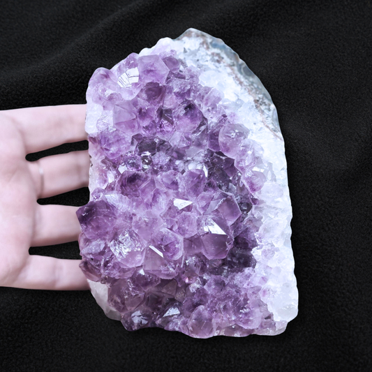 Géode d'Améthyste brute 1034g (MB330-9)