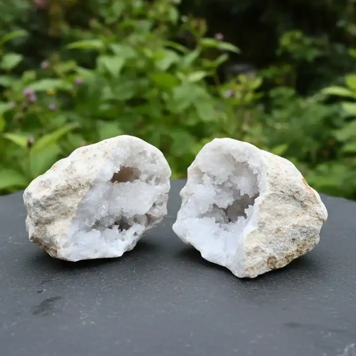 Géode complète de Cristal de Roche 628g (MB306 - 18)