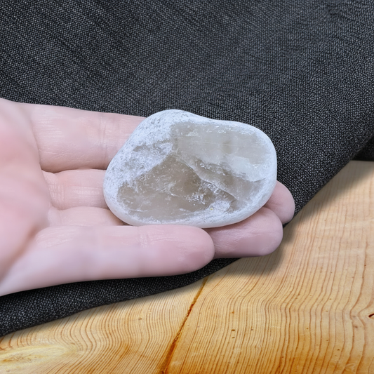 Nodule poli de Quartz fumé 44g (PRGFL510-7)