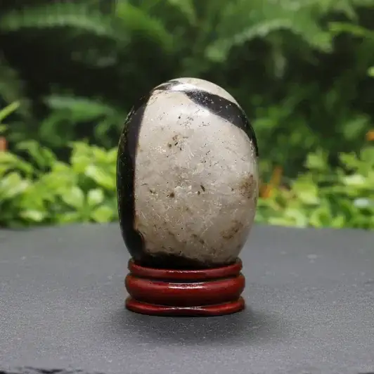 Œuf en Septaria et cristaux de Calcite bruts 104g (PRGFL588 - 3)