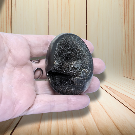 Œuf en Septaria brut et poli 102g (PRGFL588-6) - ENAE Minéraux