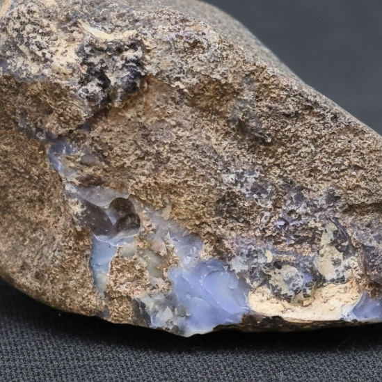 Opale Boulder brute 39g (MB341-1)