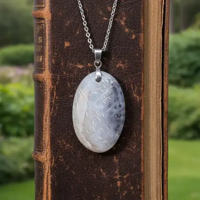 Pendentif en Agate fossile (PE1488)