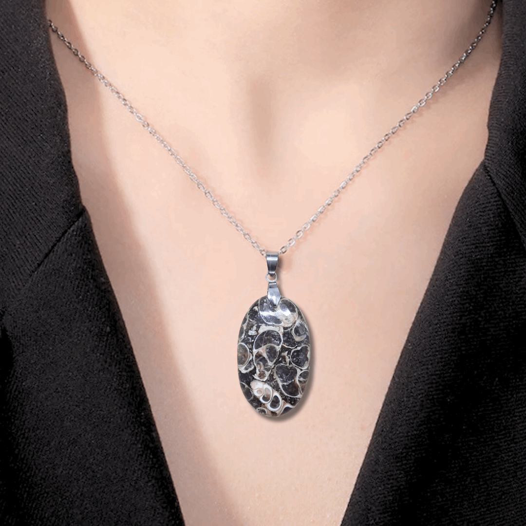 Pendentif en Agate à Turritelles (PE449) - ENAE Minéraux