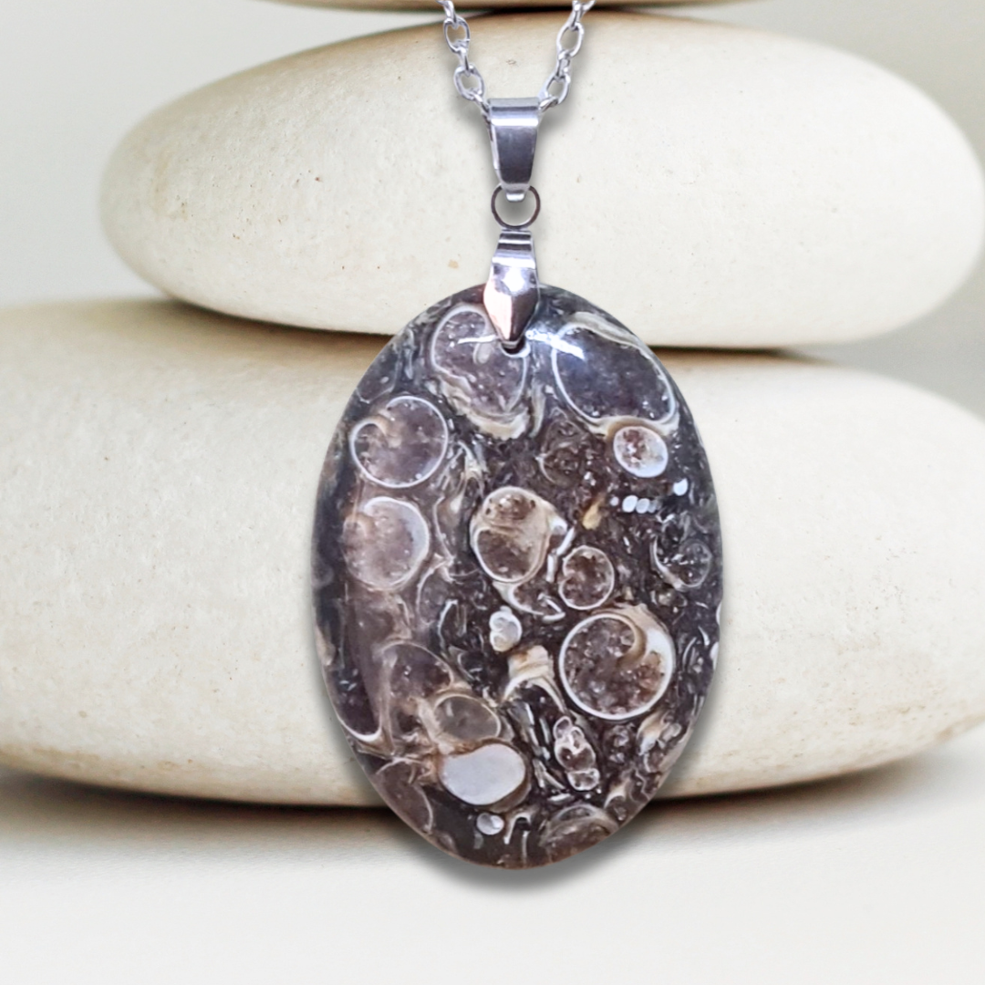 Pendentif en Agate à Turritelles (PE605)