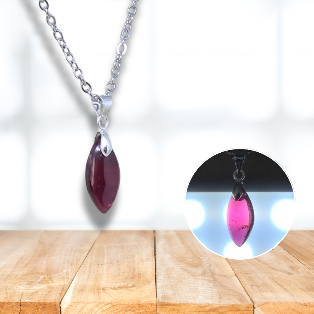 Pendentif en Grenat Rhodolite (PE2049) - ENAE Minéraux