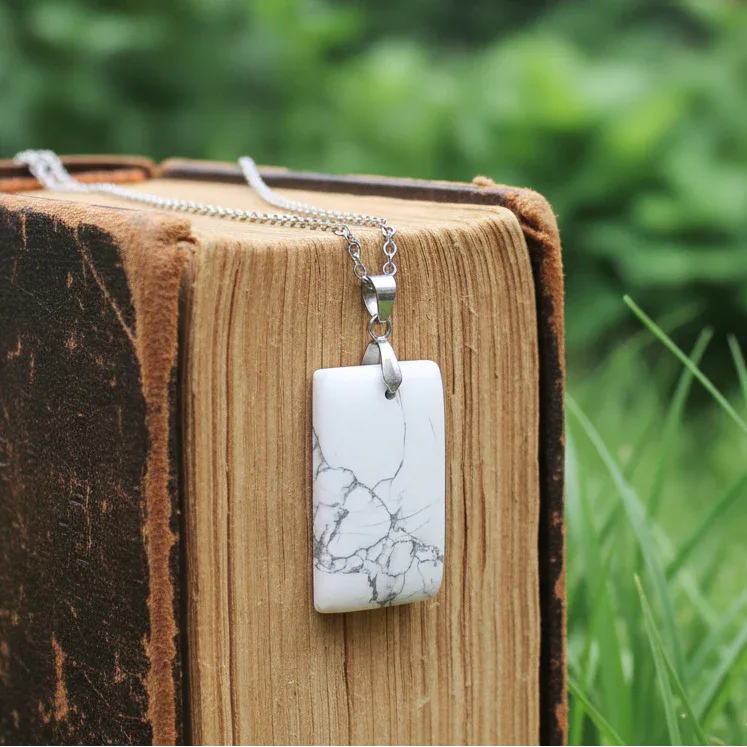 Pendentif en Howlite (PE981)