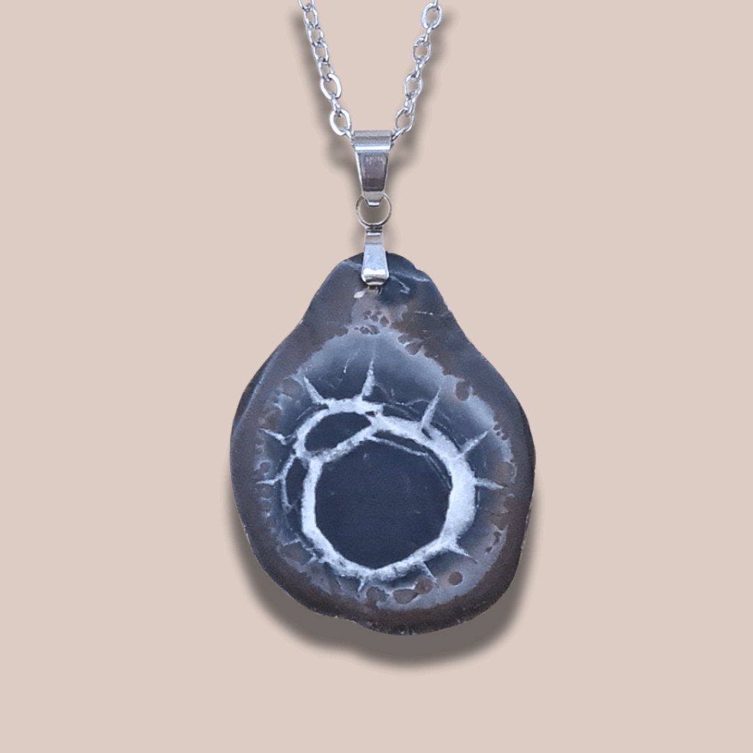 Pendentif en Septaria dos brut (PE1330)
