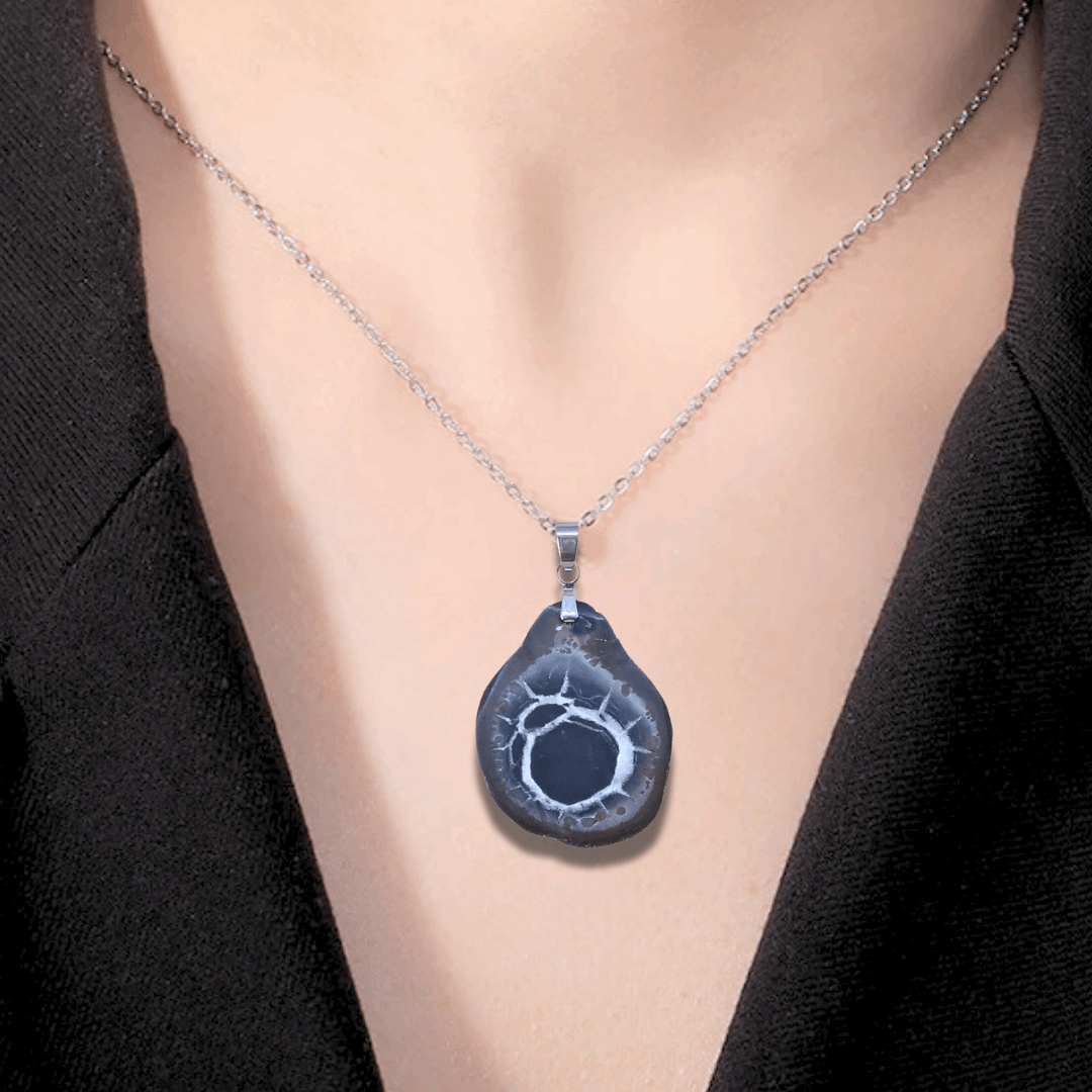 Pendentif en Septaria dos brut (PE1330)