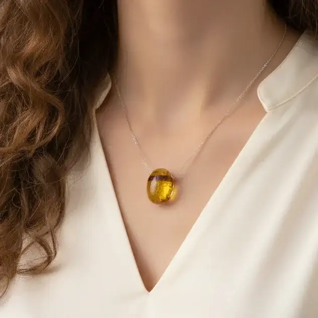 Collier en Ambre (COL20 - 26)